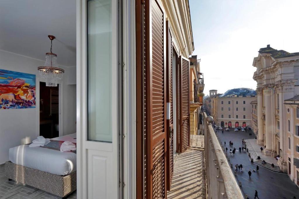 Boutique Suites Della Croce Rom Exteriör bild