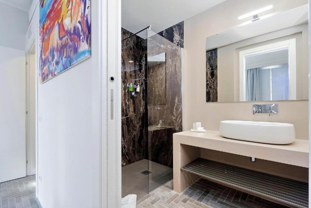 Boutique Suites Della Croce Rom Exteriör bild